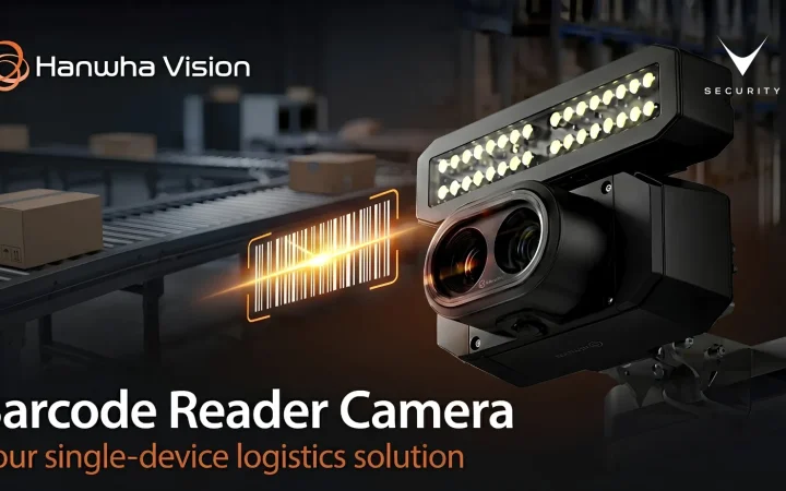 Telecamera per lettura codici a barre Hanwha Vision su nastro trasportatore logistico